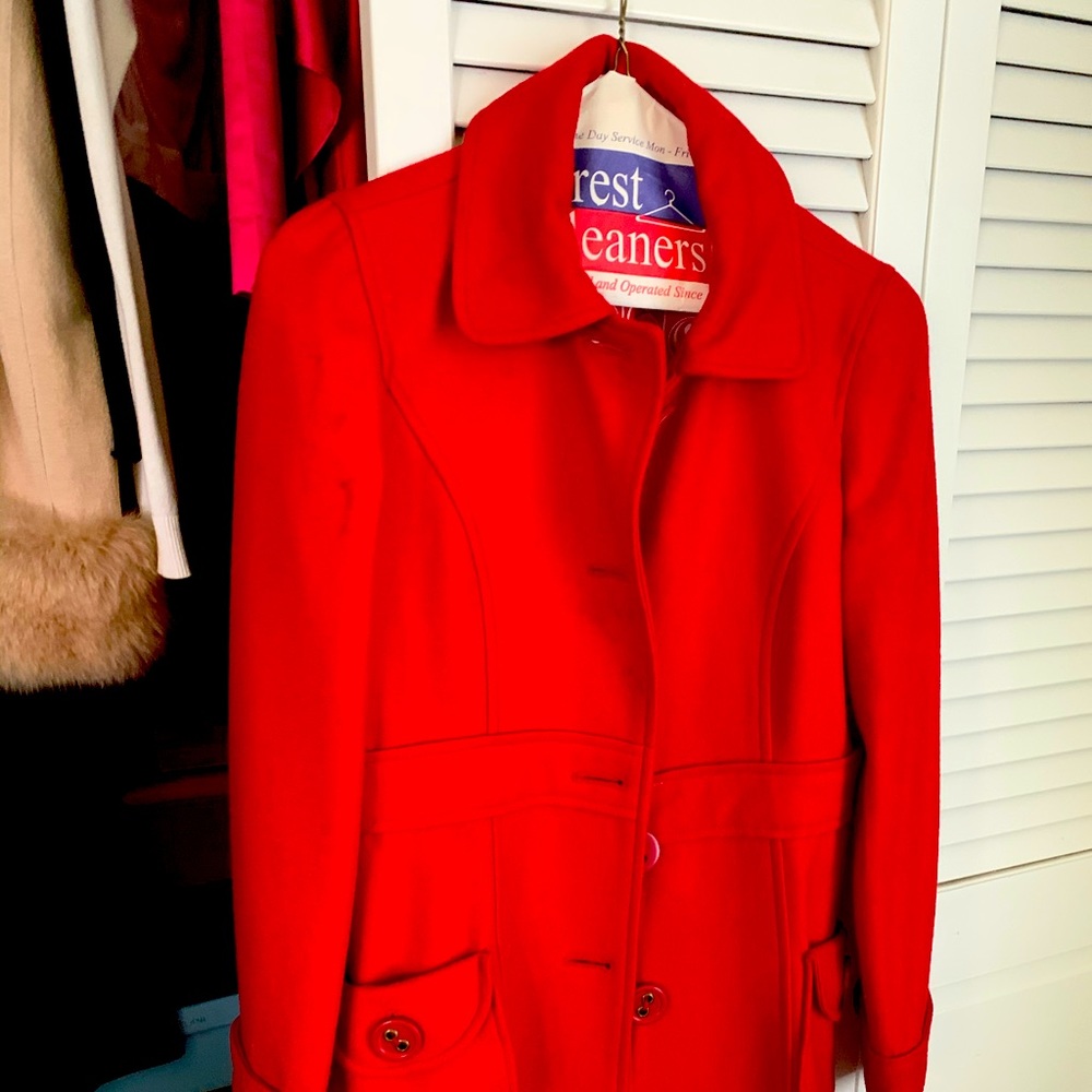 Beautiful Crimson Tulle Peacoat